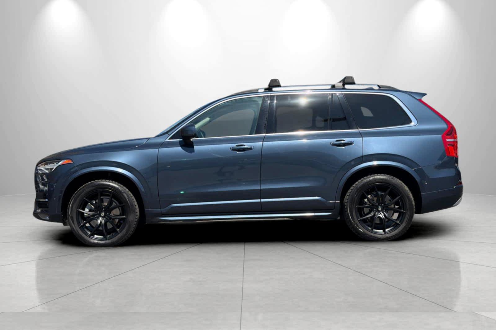 Used 2019 Volvo XC90 T6 Momentum w/ Advanced Package AWD/4WD image 5