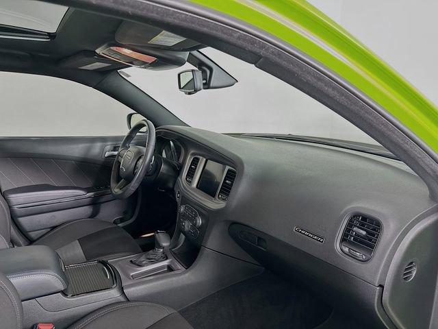 Used 2023 Dodge Charger R/T w/ Blacktop Package image 34