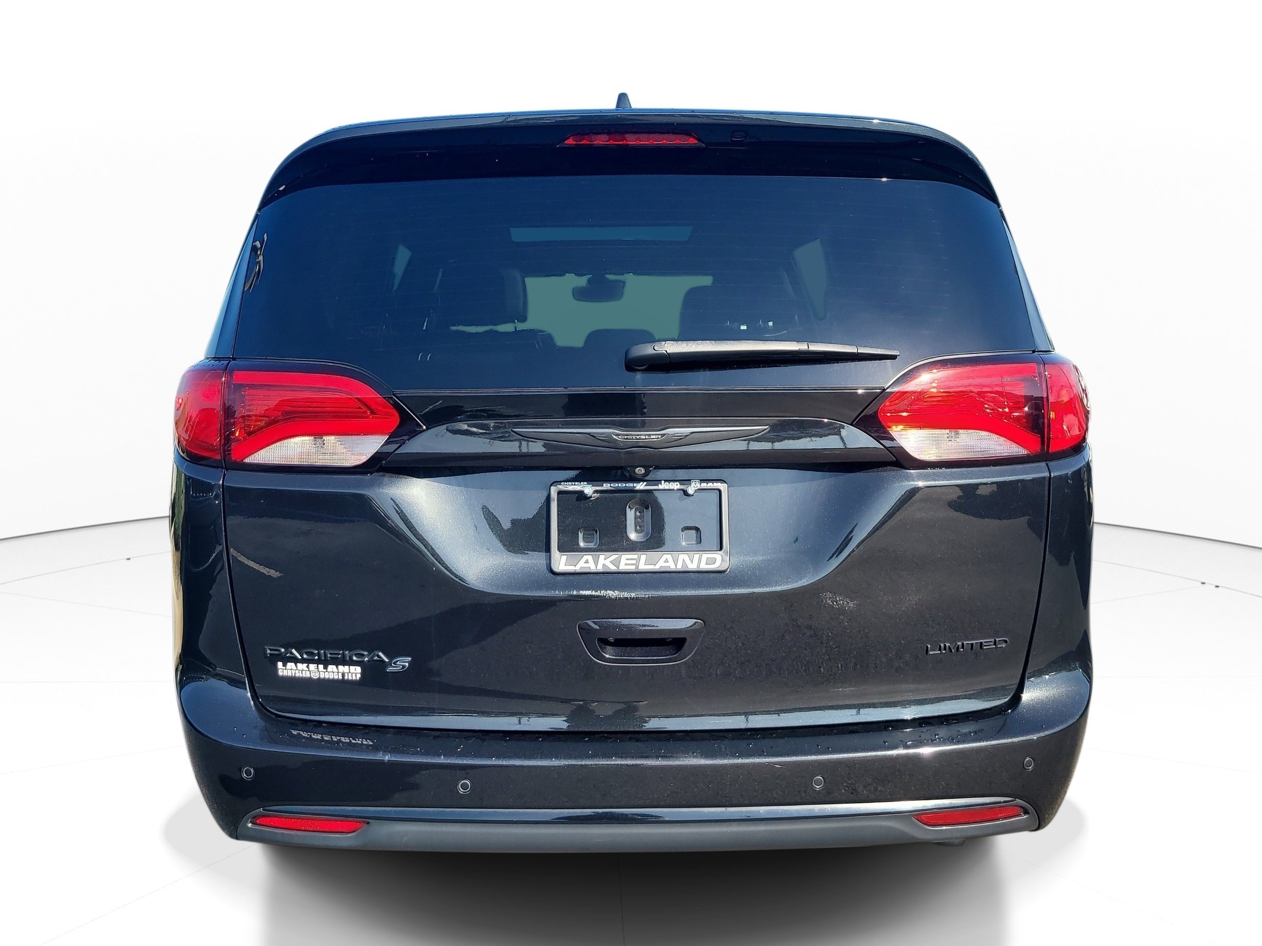 Used 2020 Chrysler Pacifica Limited w/ Advanced Safetytec Group FWD image 5