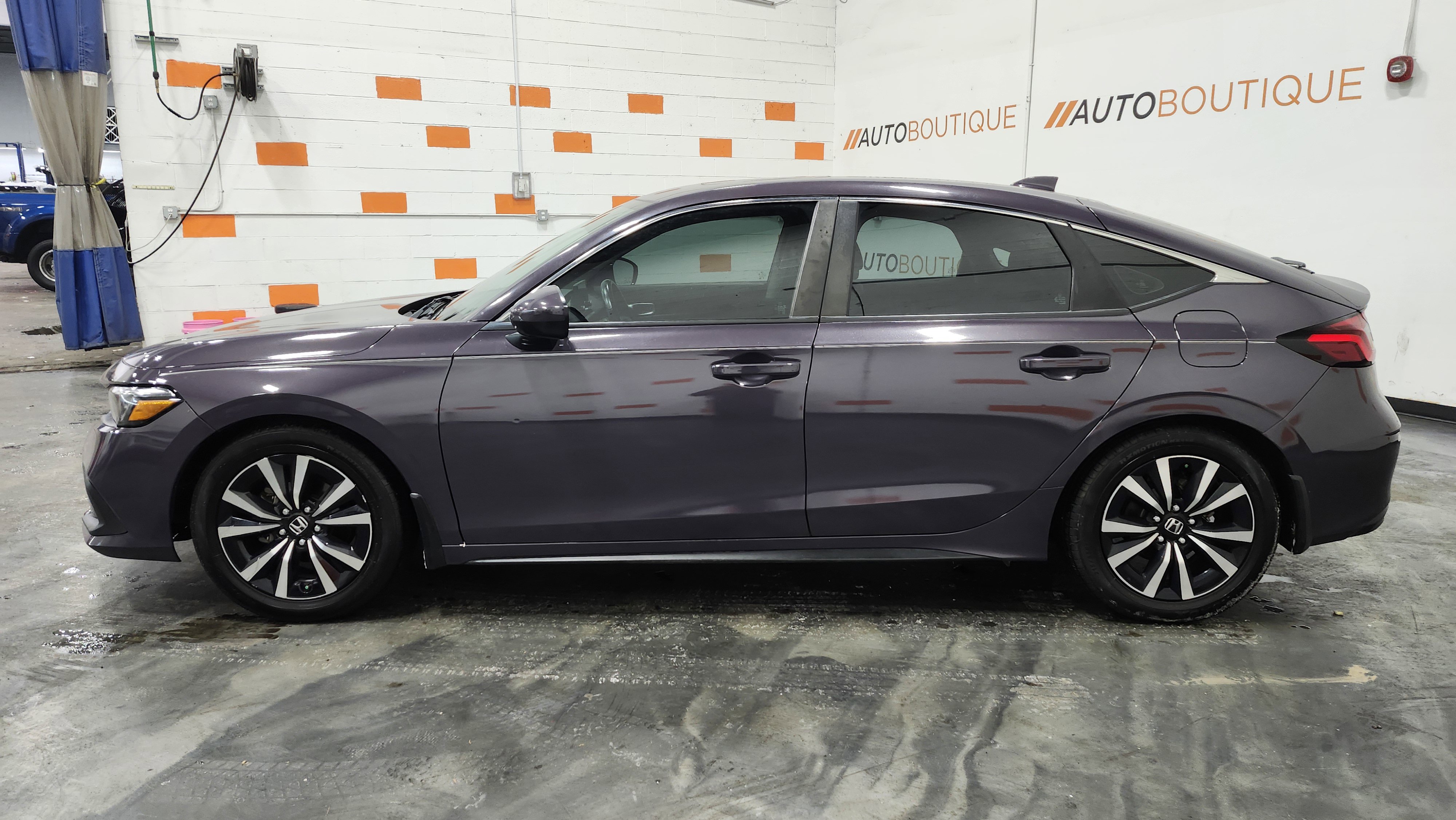 Used 2023 Honda Civic EX-L image 14