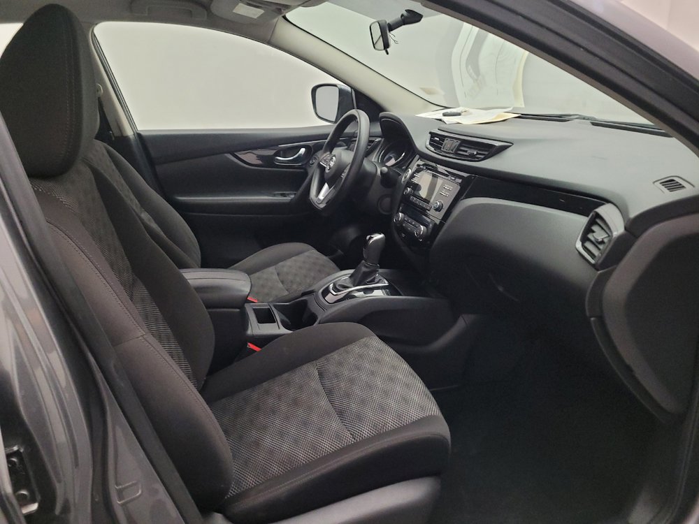 Used 2018 Nissan Rogue Sport SV FWD image 21