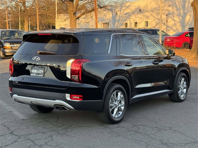 Used 2022 Hyundai Palisade SE image 3
