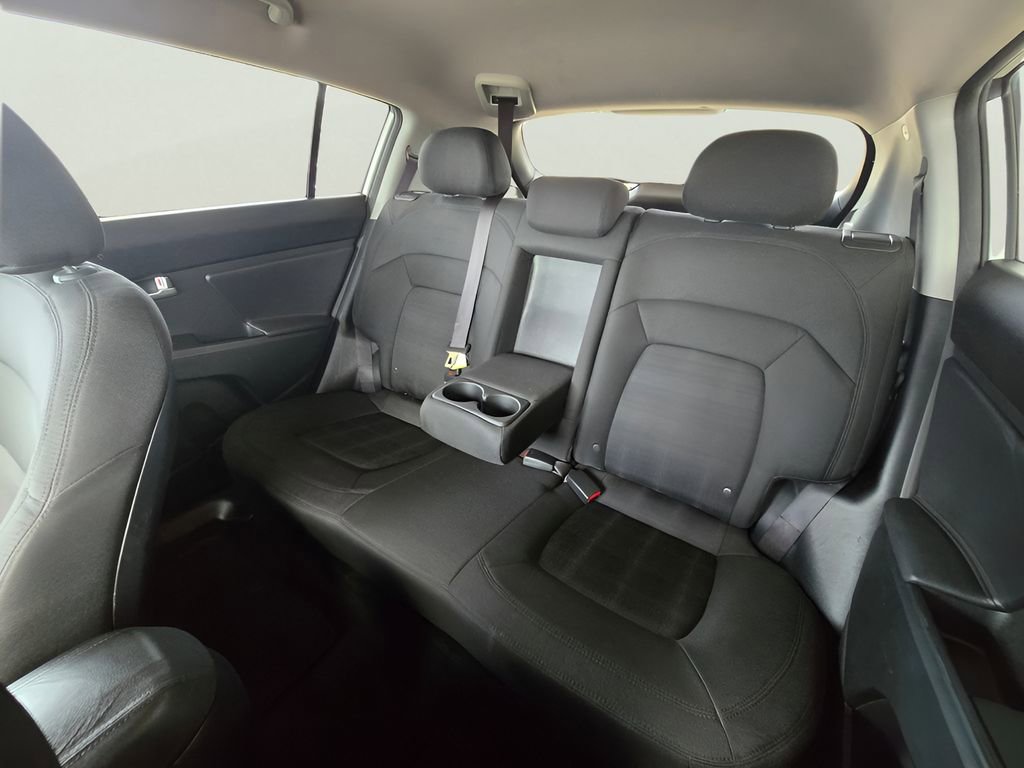 Used 2013 Kia Sportage LX FWD image 24