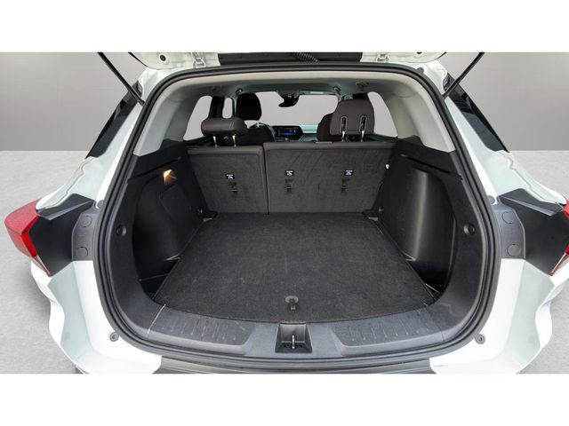 Used 2025 Chevrolet TrailBlazer LT AWD/4WD image 32