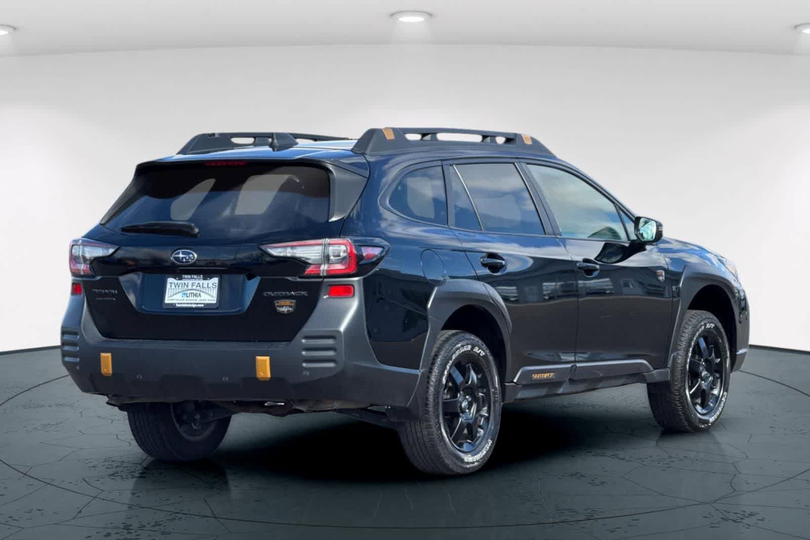 Used 2022 Subaru Outback Wilderness w/ Wilderness Package image 2