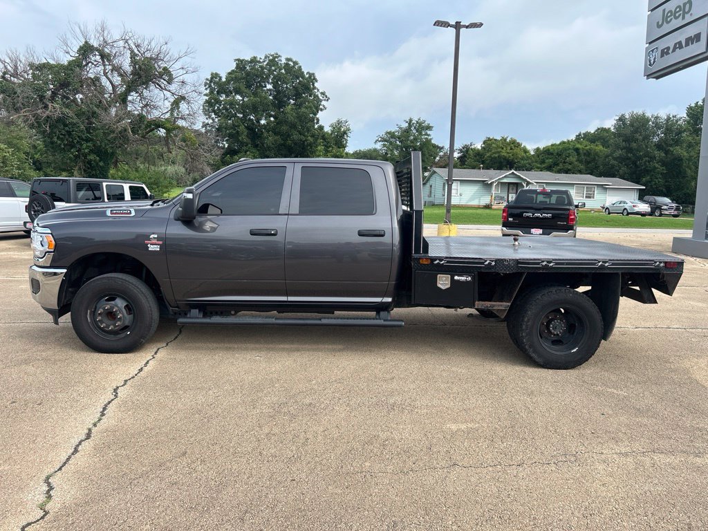 Used 2024 RAM 3500 Tradesman w/ Chrome Appearance Group AWD/4WD image 2