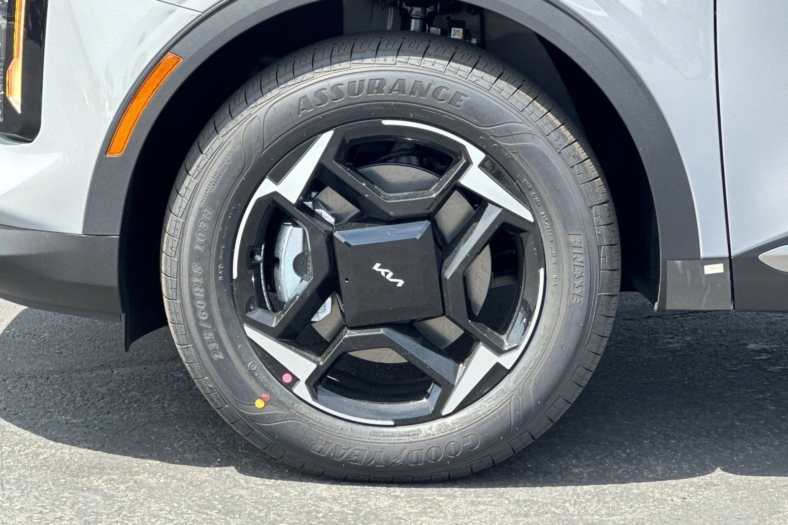 New 2026 Kia Sportage EX AWD/4WD image 25