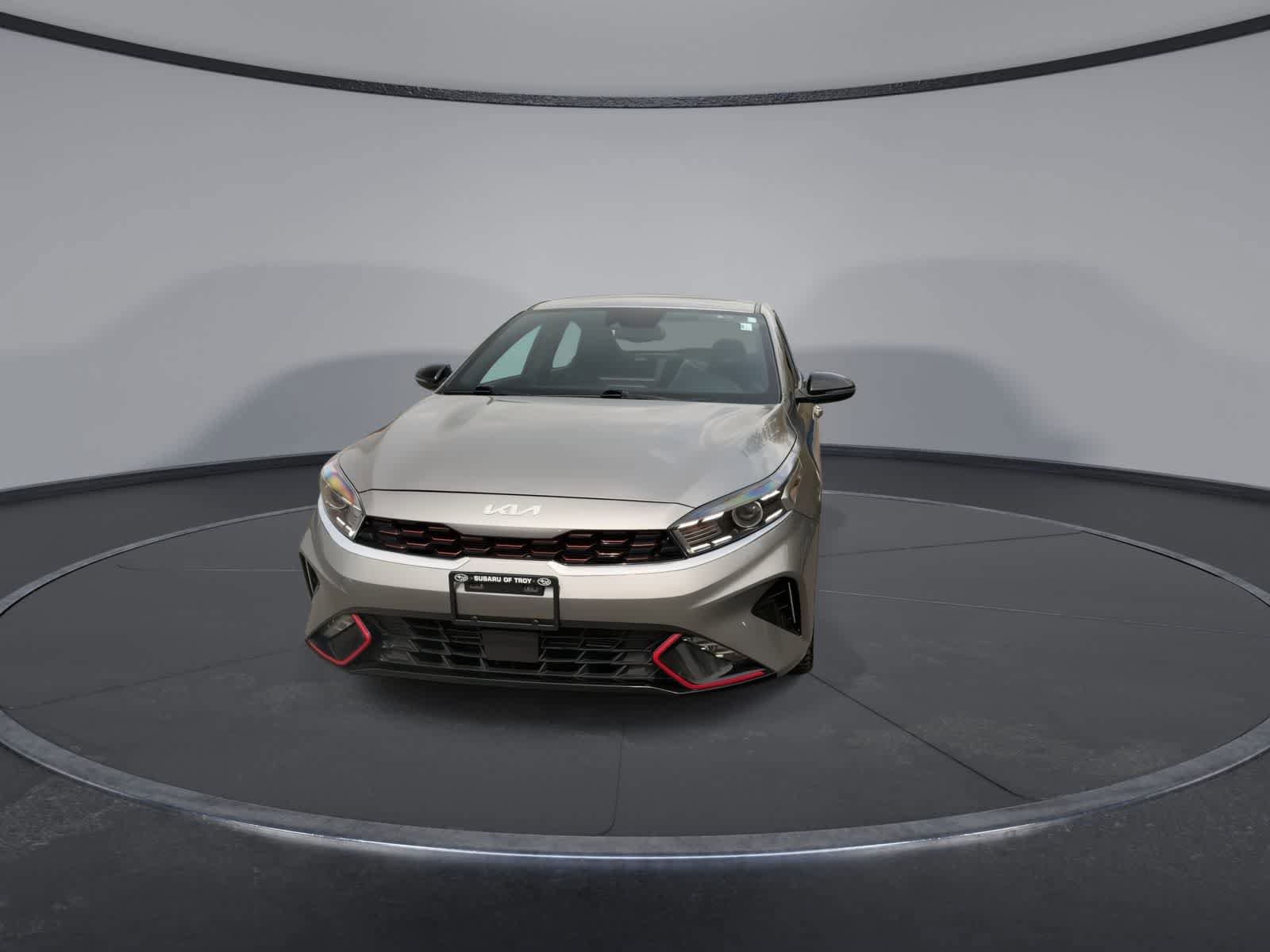Used 2023 Kia Forte GT-Line w/ GT-Line Premium Package FWD image 3