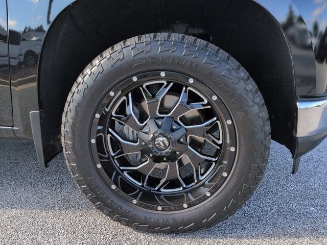 Used 2020 Chevrolet Silverado 1500 LT AWD/4WD image 10