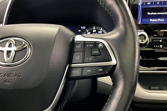 Used 2021 Toyota Highlander Platinum image 22