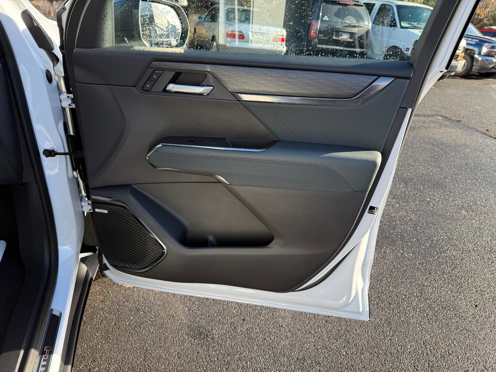 New 2026 GMC Acadia AT4 image 24