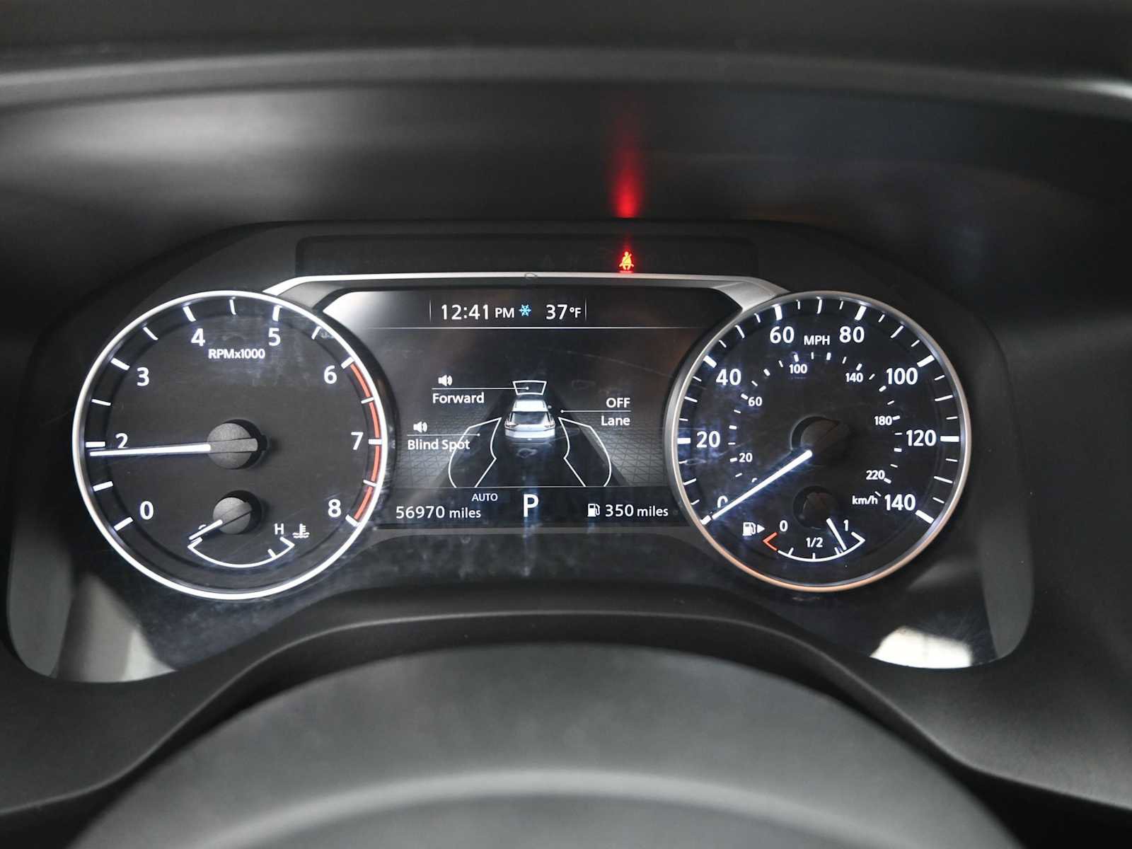 Used 2023 Nissan Rogue SV image 12