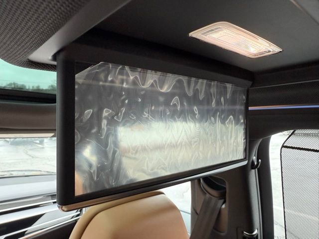 Used 2025 Audi S8 image 18