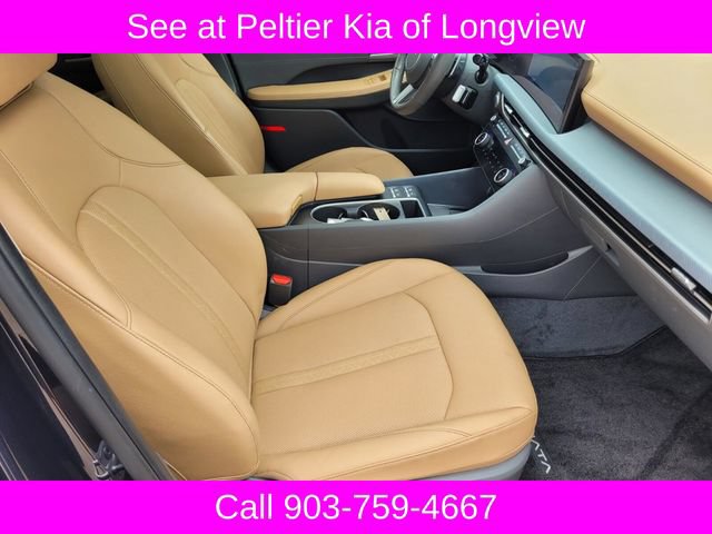 Used 2025 Hyundai Sonata Limited FWD image 11
