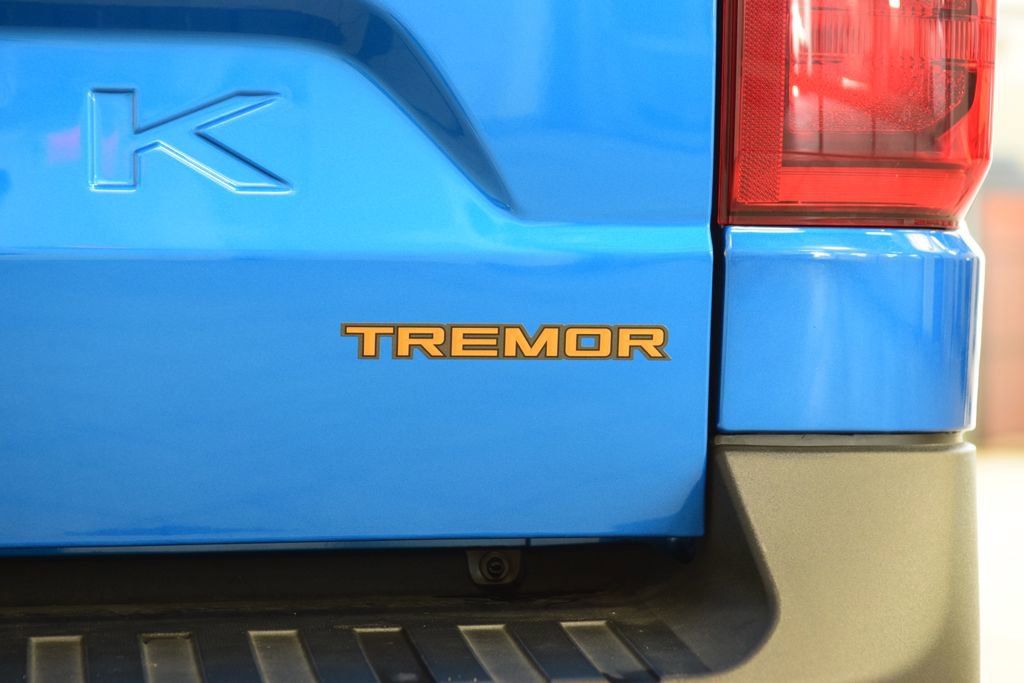 Used 2025 Ford Maverick Tremor image 22