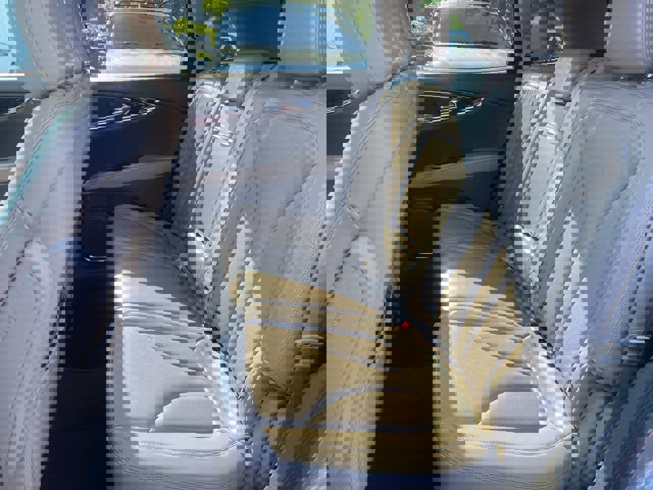 Used 2021 Lincoln Nautilus FWD w/ Equipment Group 101A image 15