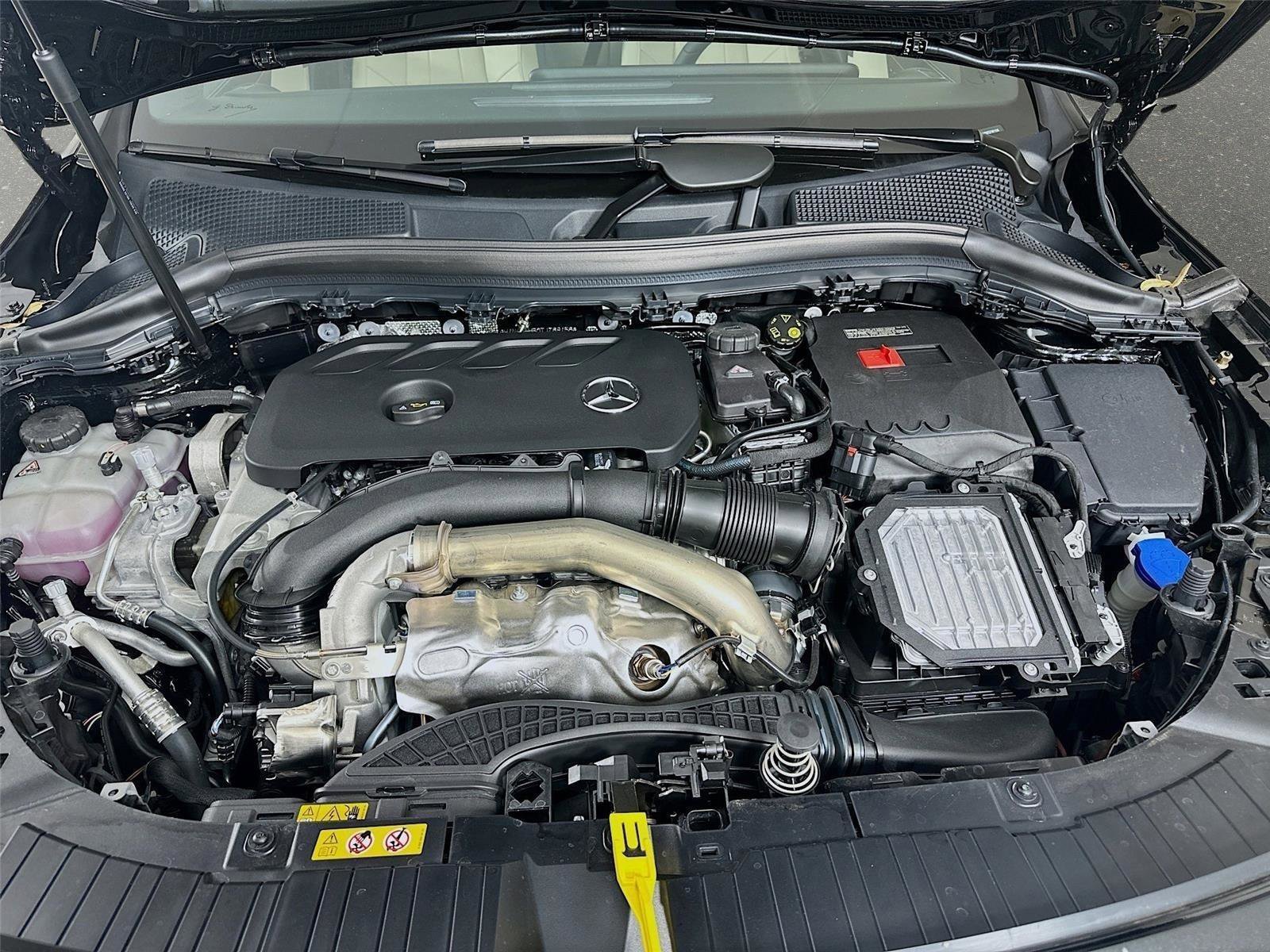 Certified 2026 Mercedes-Benz GLA 250 4MATIC image 38