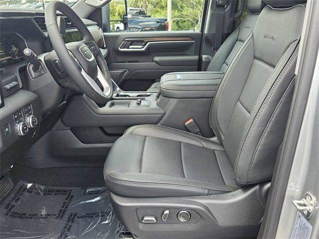 New 2025 GMC Sierra 2500 Denali w/ Denali Reserve Package image 9