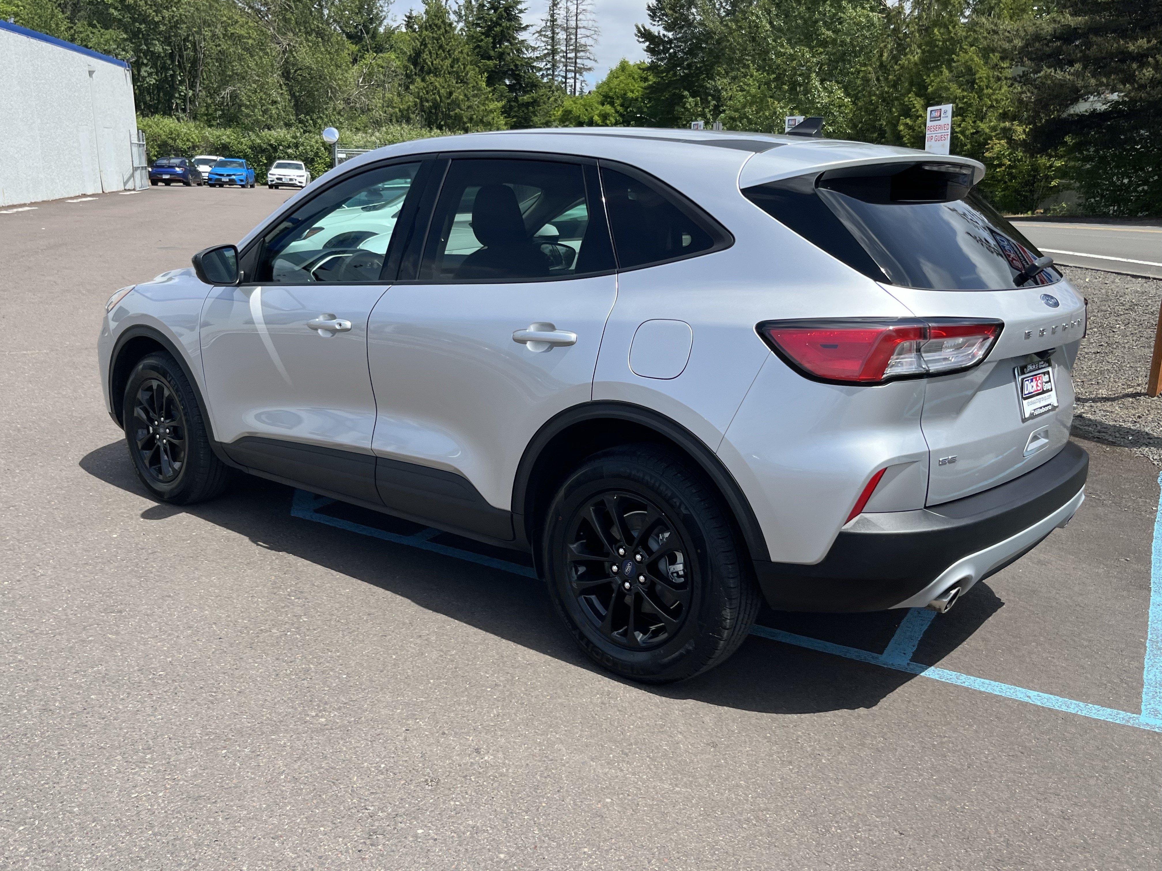 Used 2020 Ford Escape SE Sport AWD/4WD image 3