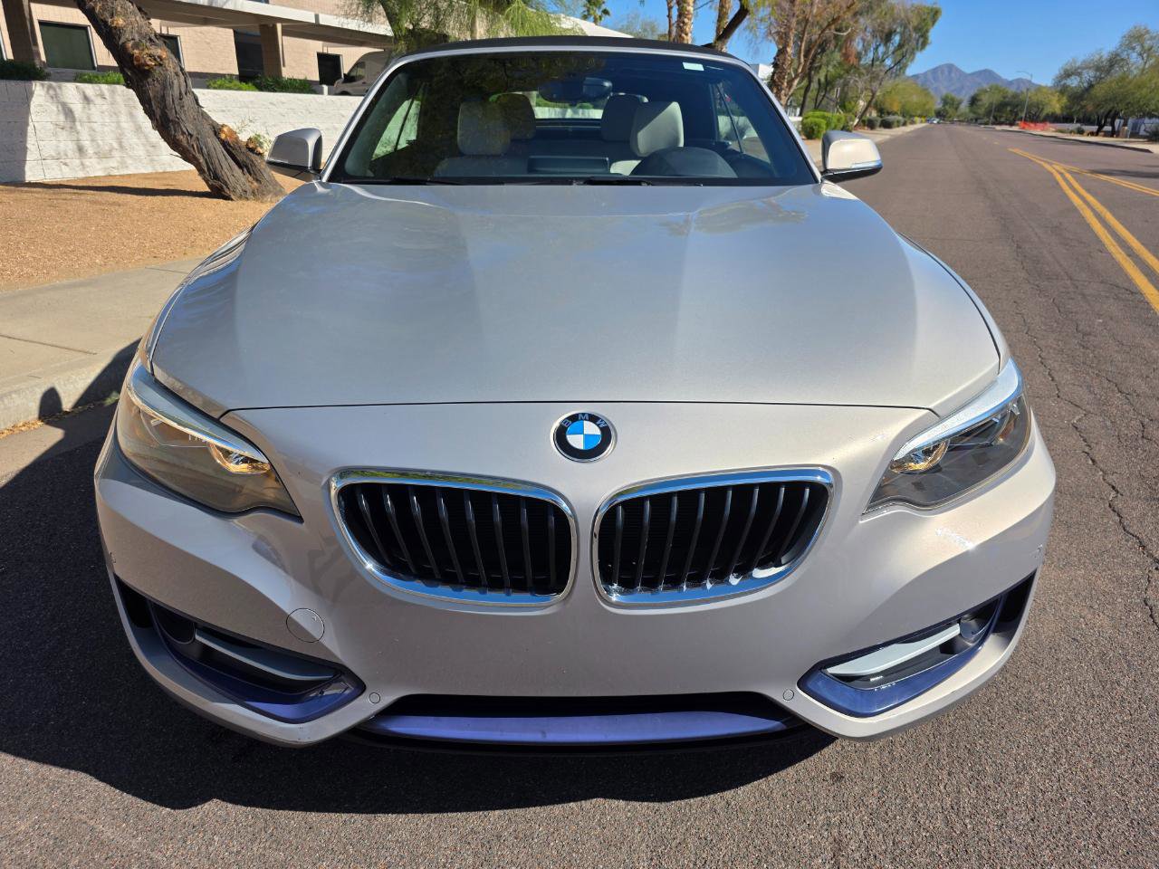 Used 2017 BMW 230i Convertible image 11