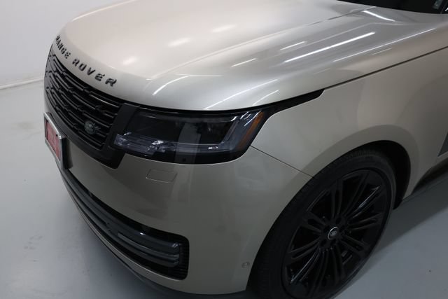 Used 2025 Land Rover Range Rover Long Wheelbase SE AWD/4WD image 70