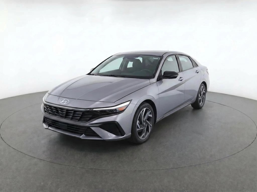 New 2026 Hyundai Elantra SEL Sport FWD image 1