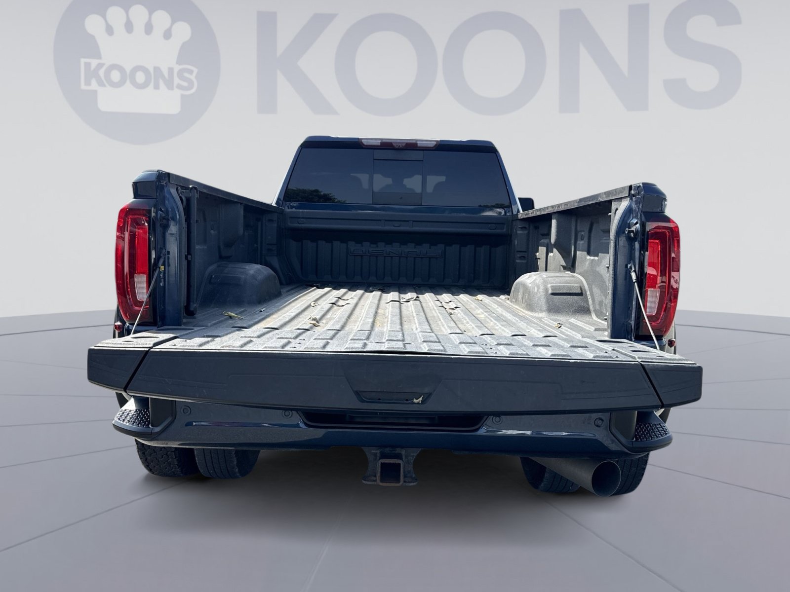 Used 2021 GMC Sierra 3500 Denali w/ Denali Ultimate Package AWD/4WD image 28