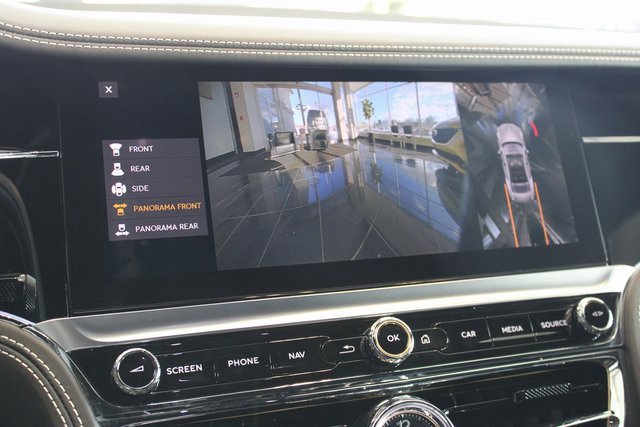 Used 2022 Bentley Flying Spur V8 image 30