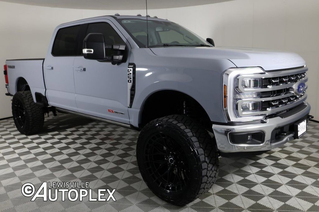 Used 2026 Ford F250 Lariat w/ Tremor Off-Road Package AWD/4WD image 3