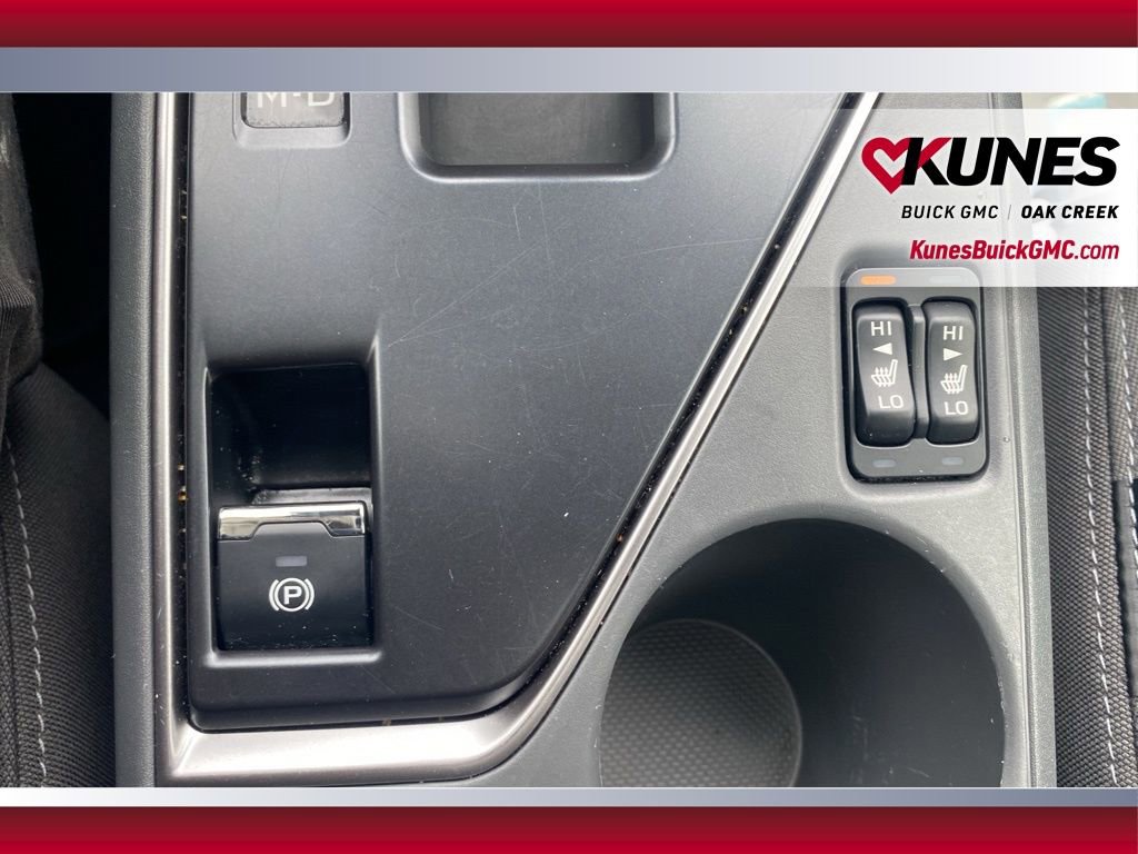 Used 2024 Subaru Crosstrek 2.0i Premium image 22