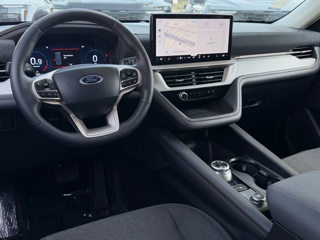 Used 2026 Ford Explorer Active RWD image 28