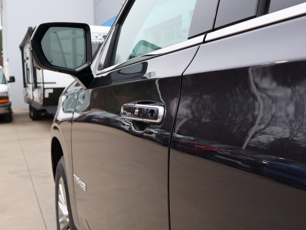 New 2025 Chevrolet Tahoe Premier w/ Sun And Tow Package image 11