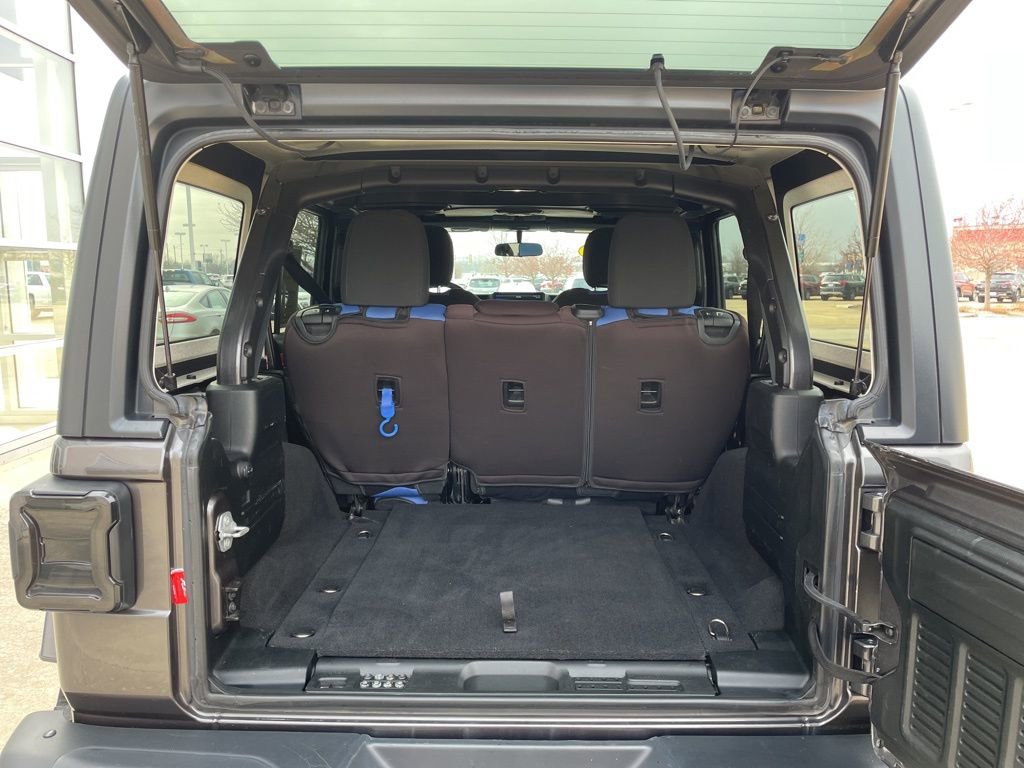 Used 2018 Jeep Wrangler Unlimited Sport S image 13