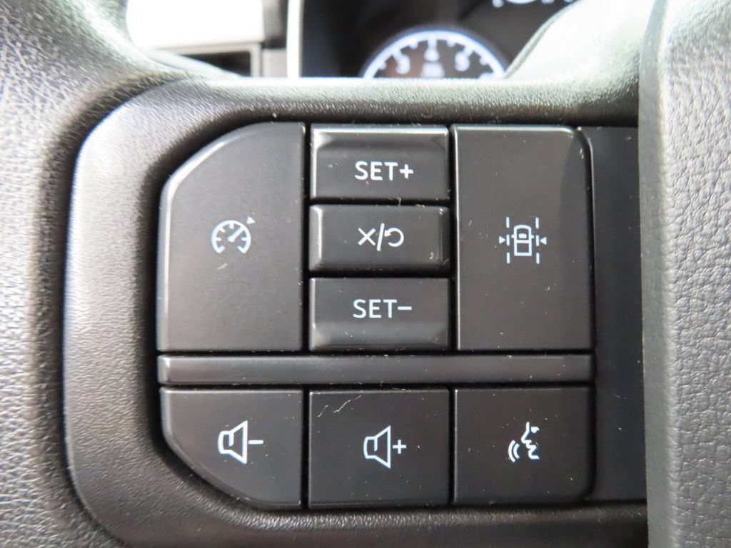 Used 2023 Ford F150 XLT AWD/4WD image 46