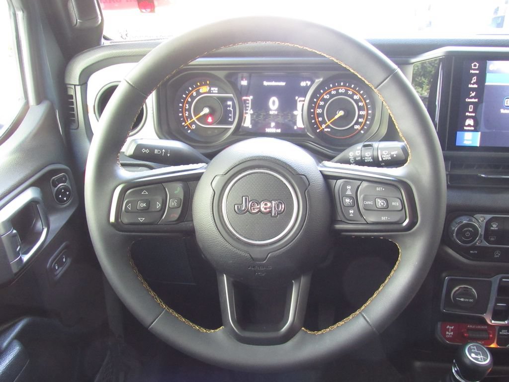Used 2024 Jeep Wrangler Unlimited Sport AWD/4WD image 23