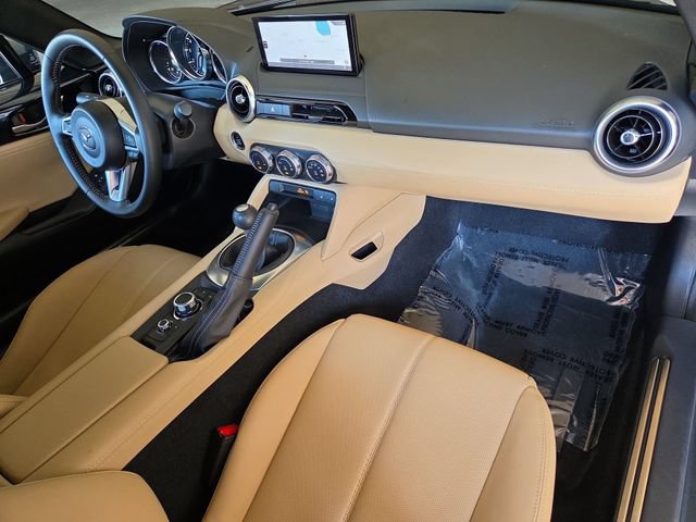 Used 2025 MAZDA MX-5 Miata Grand Touring RWD image 28