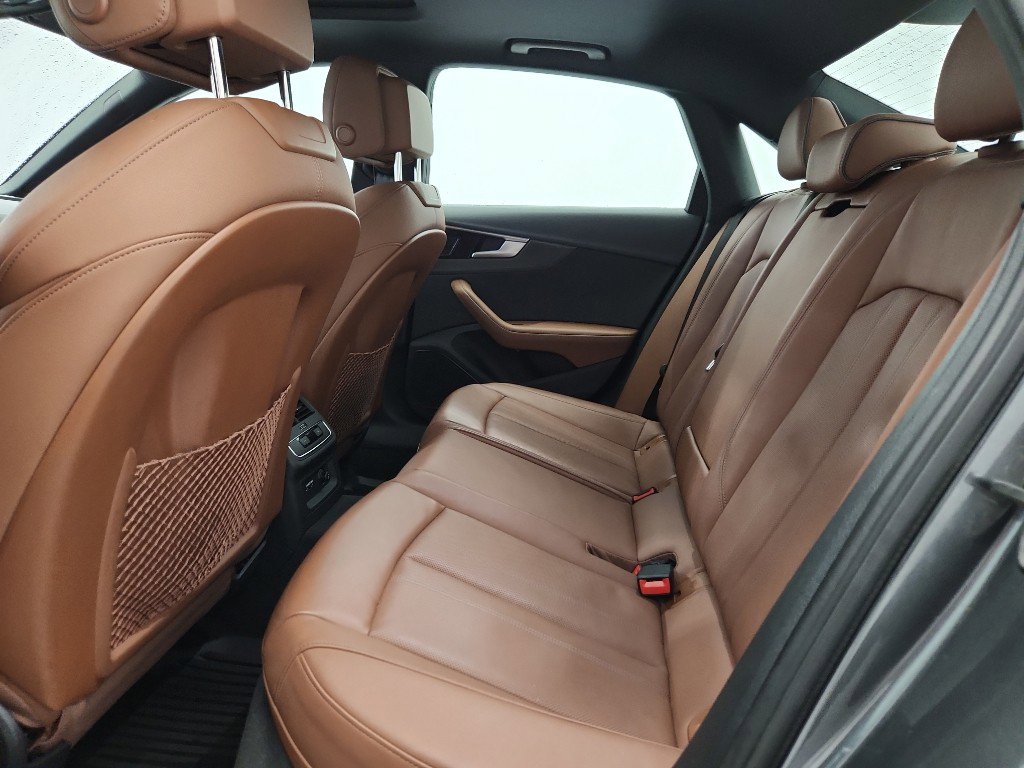 Used 2023 Audi A4 2.0T Premium Plus w/ Premium Plus Package image 35