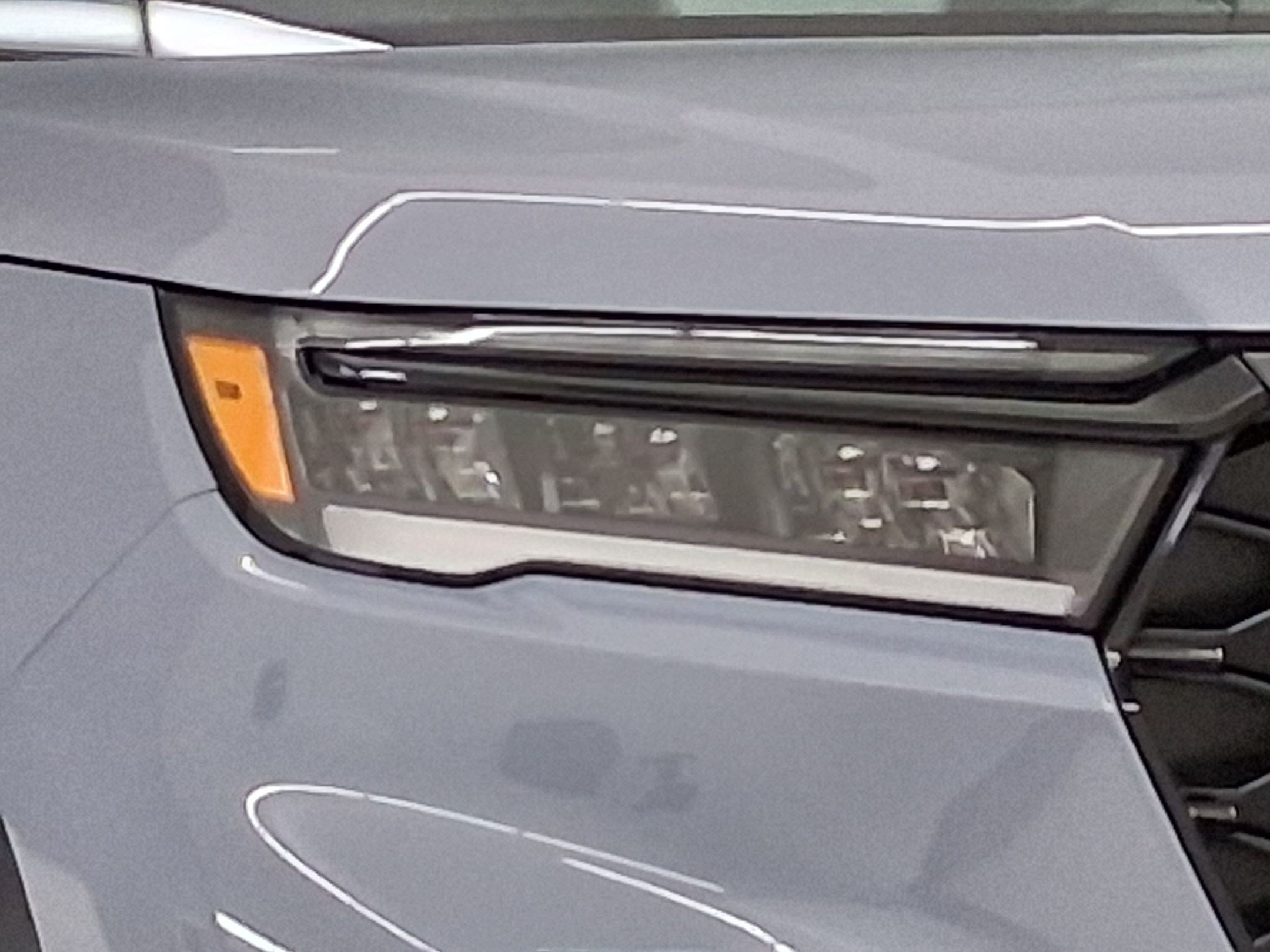 Used 2025 Honda Pilot Black Edition image 9