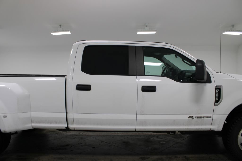 Used 2020 Ford F350 XL w/ STX Appearance Package image 11