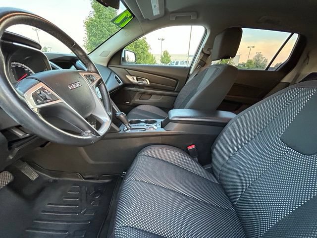 Used 2017 GMC Terrain SLE w/ Driver Alert Package I FWD image 26