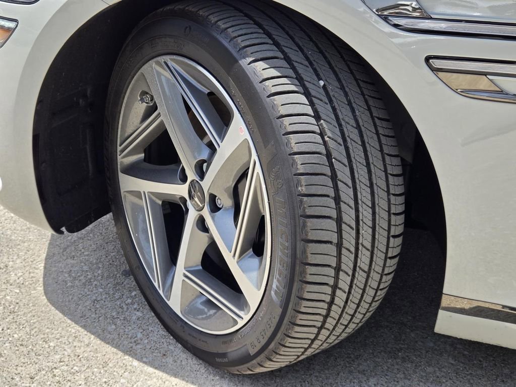 New 2025 Genesis G80 3.5T Sport image 8