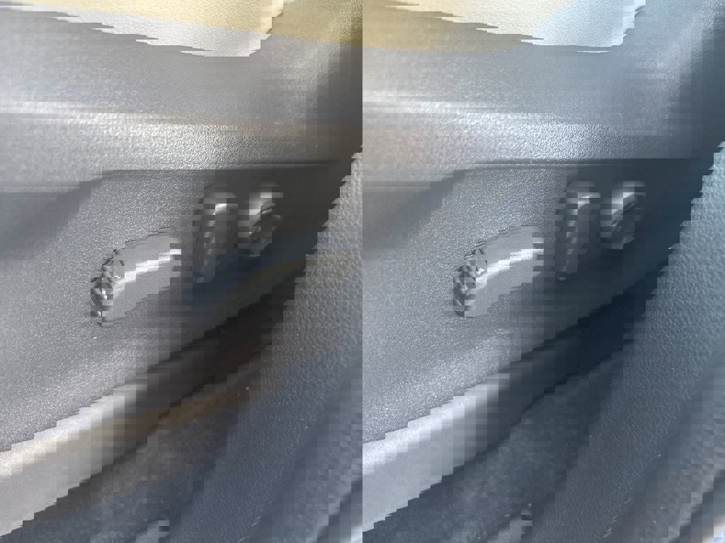 New 2025 Subaru Ascent Limited image 20