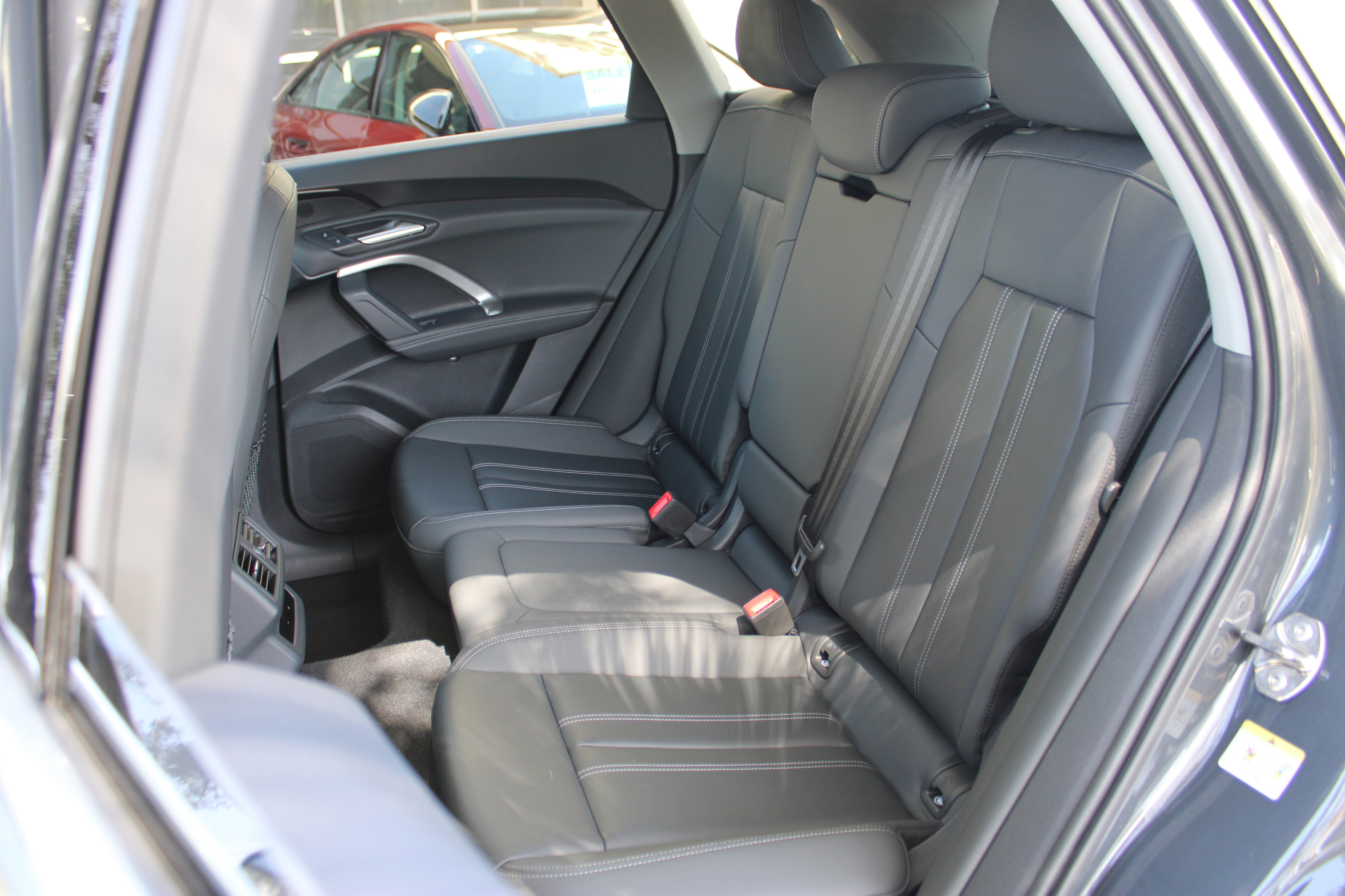 Certified 2025 Audi Q5 Premium w/ Convenience Package image 25