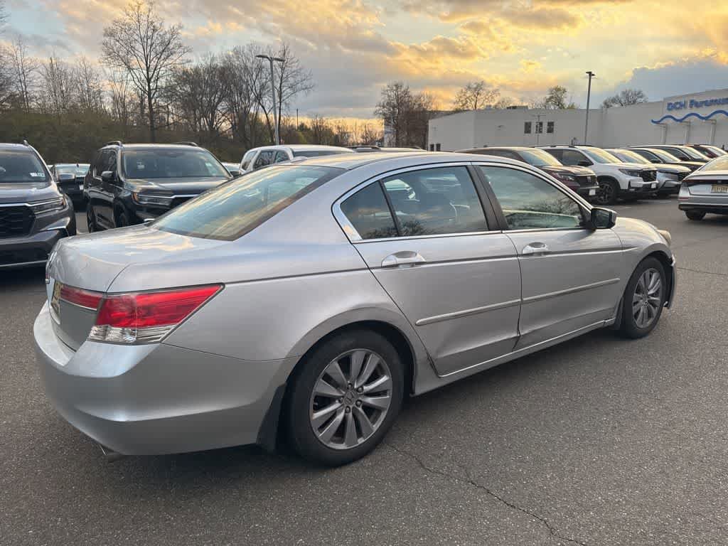Used 2011 Honda Accord EX-L image 11