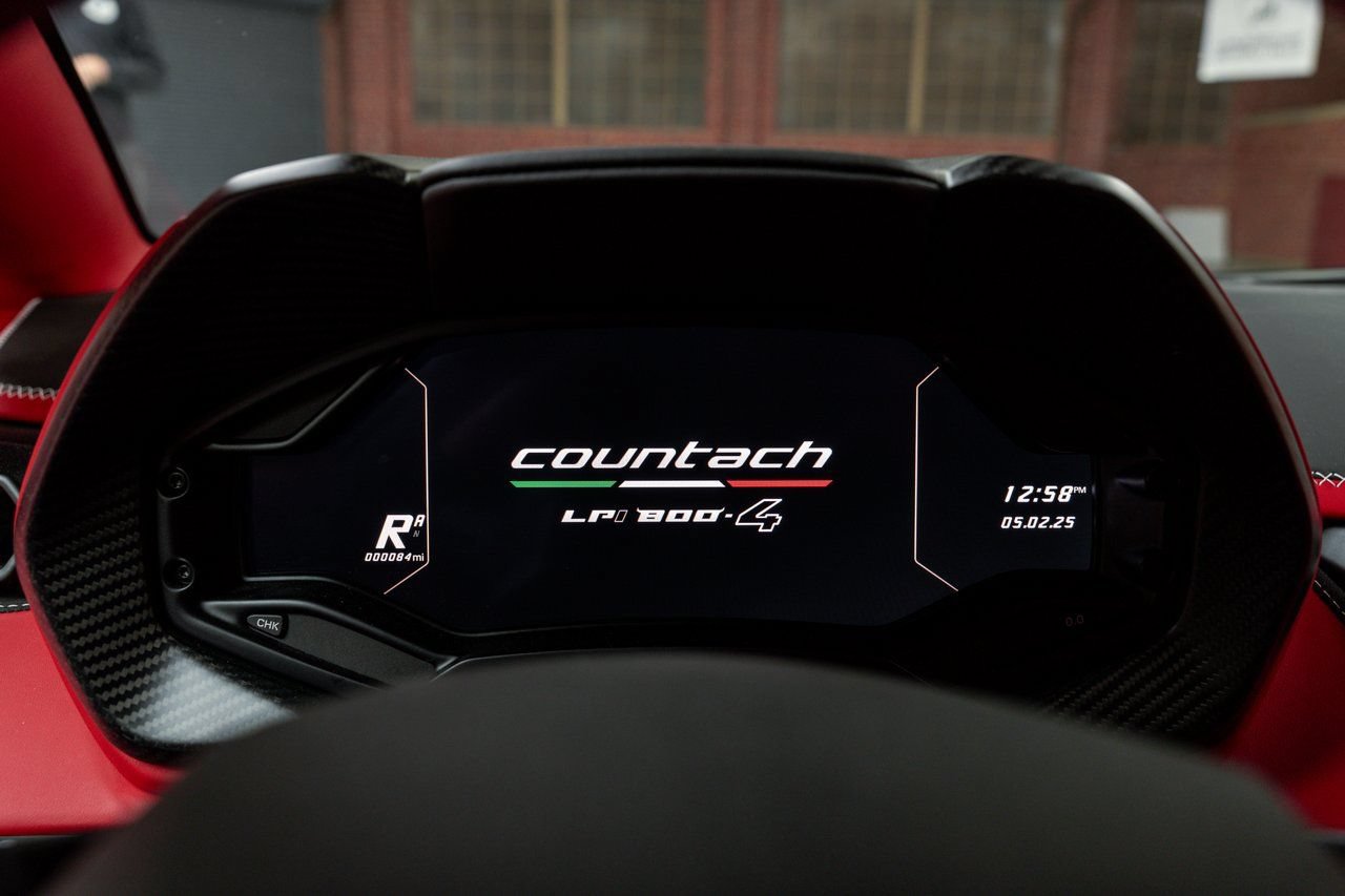 Used 2022 Lamborghini Aventador Countach AWD/4WD image 46