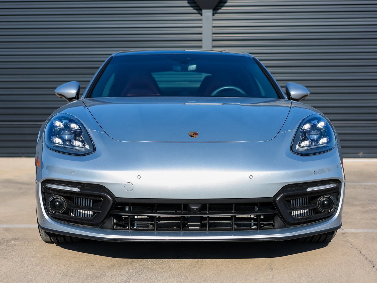 Certified 2023 Porsche Panamera Platinum Edition image 10
