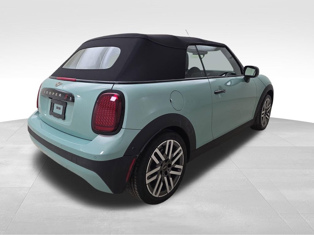 Certified 2026 MINI Cooper S image 9