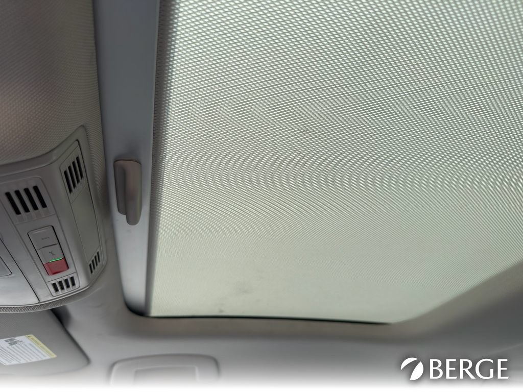 Used 2022 Volkswagen Jetta SE FWD image 23