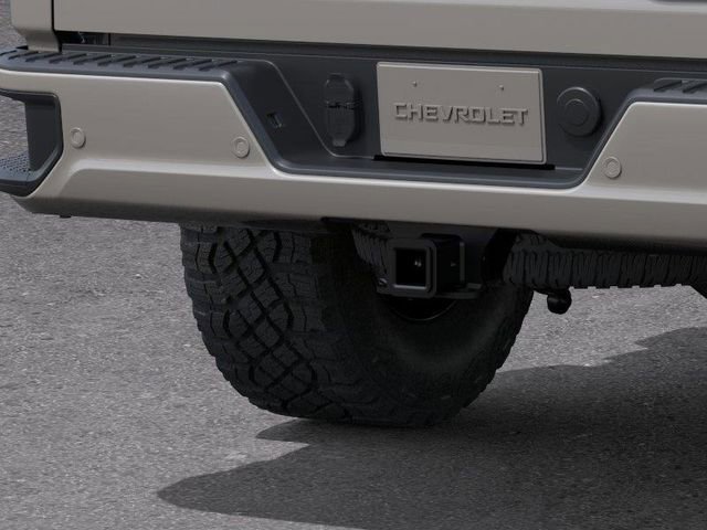 New 2026 Chevrolet Silverado 2500 ZR2 w/ LPO, Dark Essentials Package AWD/4WD image 15