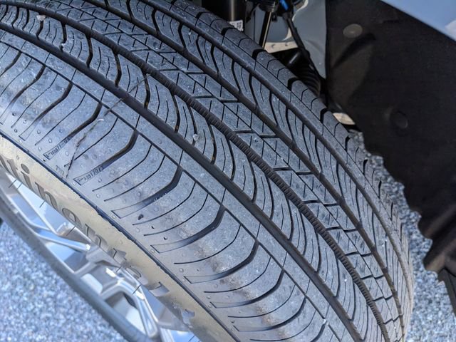 New 2025 Ford Maverick XLT w/ Equipment Group 301A image 35